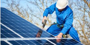 Installation Maintenance Panneaux Solaires Photovoltaïques à Tilhouse